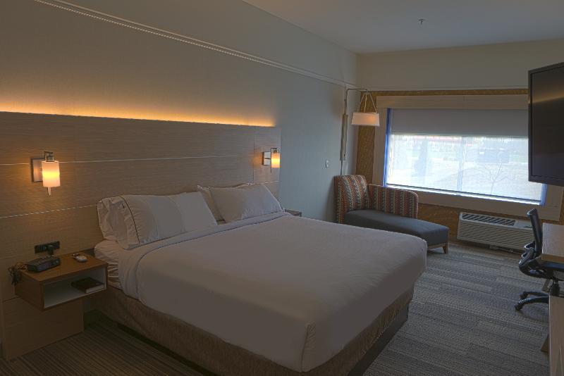 Holiday Inn Express & Suites Monroe By Ihg Екстер'єр фото